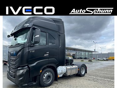 Iveco S-Way AS440S49T/P LIVING+PREMIUM+STYLE+RETARDER - View 1