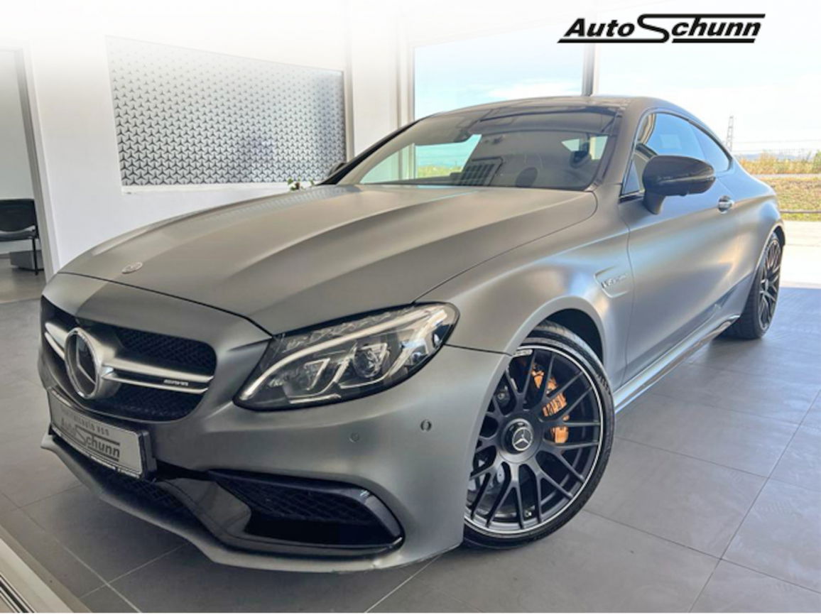 Mercedes-Benz C 63 AMG - View 1 - Big