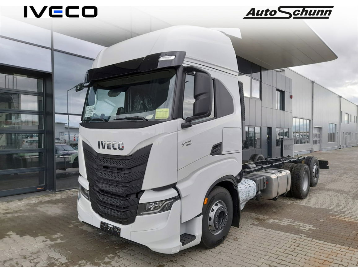 Iveco S-Way AS260S46Y/P-AERO+LIVING&COMFORT PACK - View 1 - Big