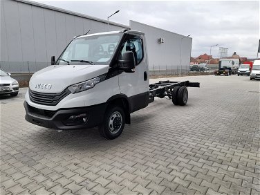 Iveco Daily 35C18H CONSTRUCTION & BUSINESS PACK - View 1