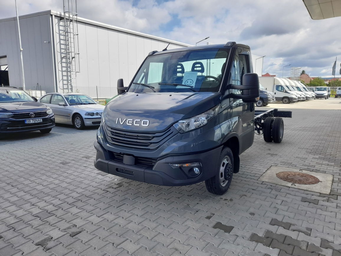 Iveco Daily 35C16H3.0 - View 1 - Big