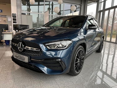 Mercedes-Benz GLA 250 - View 1