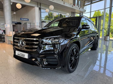 Mercedes-Benz GLS 450 - View 1