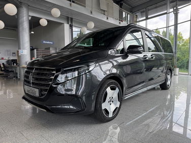 Mercedes-Benz V 300 - View 1