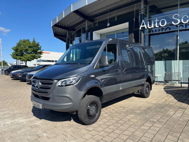 Mercedes-Benz Sprinter 319 Allrad+MBUX+LED+Standheizung+Navi - View 1